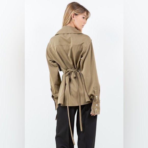 Khaki Button-Up Women's Top - Picture 4 of 6